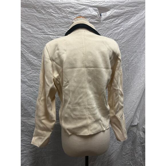 2 Piece Rodier Vintage Sweater and Turtleneck Set, Cream, Black, and Gold - Picture 8 of 8